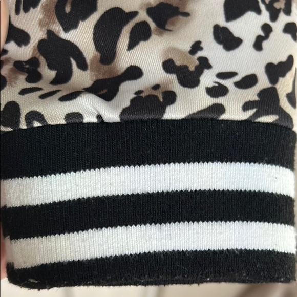 Tracksuit Style Zip Up Jacket with Sporty Ribbed Trim - Picture 6 of 9